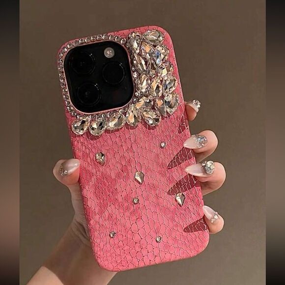 Accessories - Luxury Pink Rhinestone iPhone 16 Pro Max Case